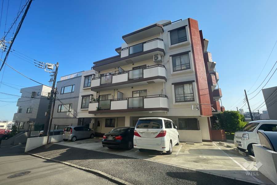 セザールガーデン鷺沼の外観（北西側から）