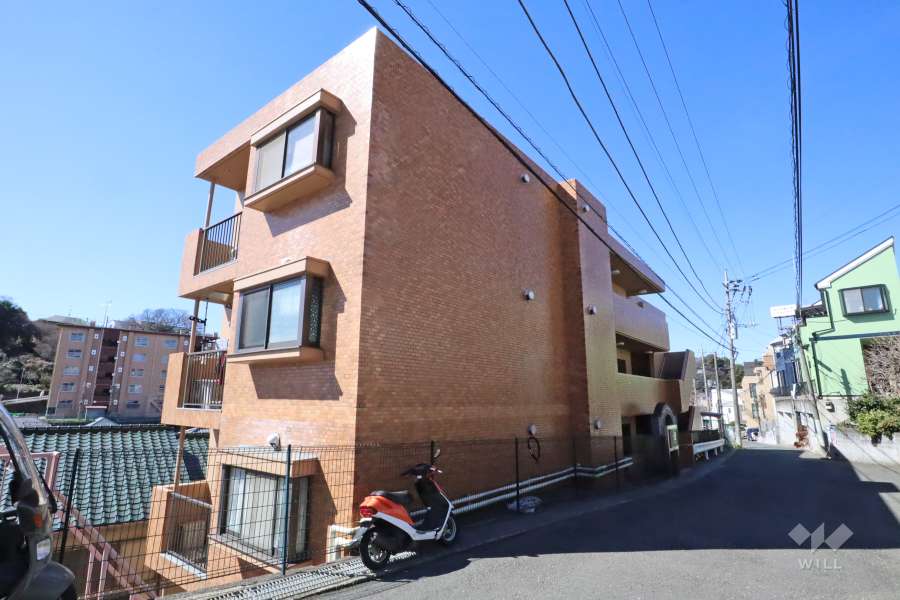 ライオンズマンション梶ヶ谷第５の外観(北東側から)