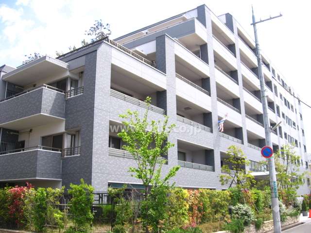 ジェイグラン甲子園口の外観外観（北西側から）