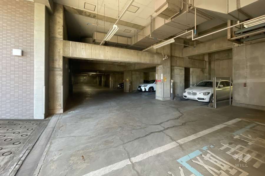 敷地内駐車場（屋内平面式）　