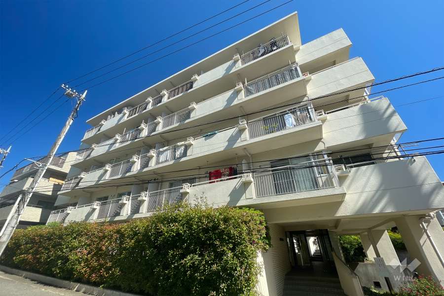 フレール宮崎台スカイマンションの外観（南東側から）