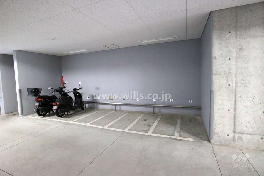 バイク置場
