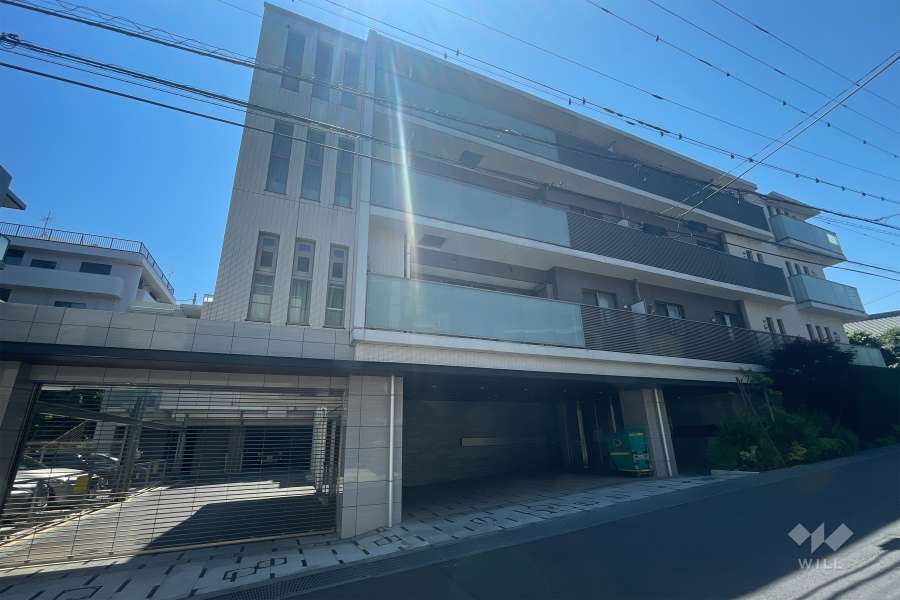 ドレッセ鷺沼アーチプレイスの外観（北側から）