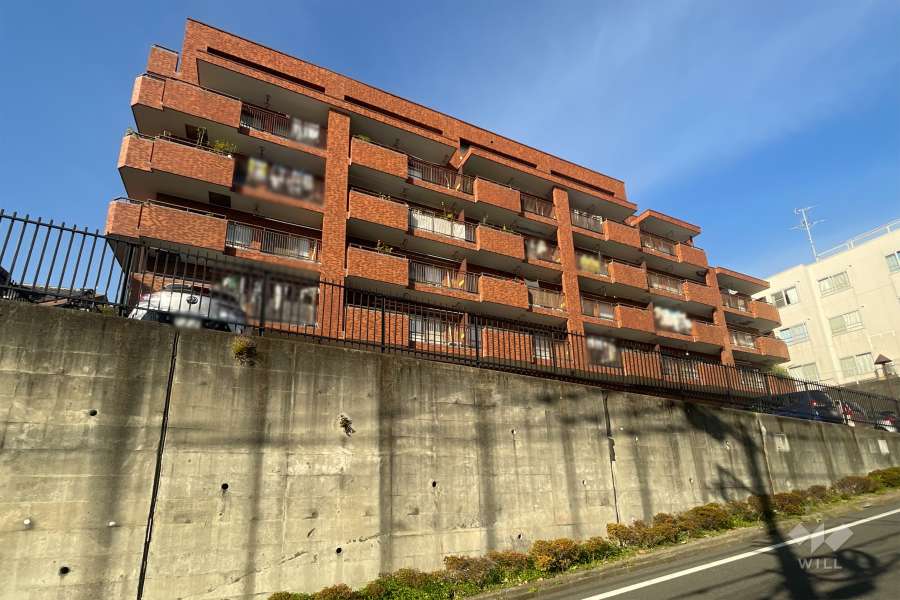 鷺沼ハイデンスの外観（南東側から）