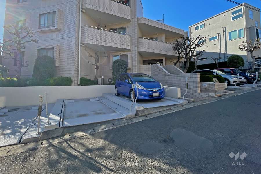 敷地内駐車場（屋外機械式）