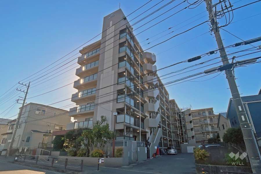 ユニーブル宮崎台の外観（北西側から）