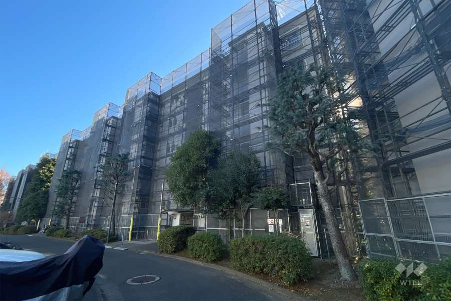 宮前平グリーンハイツ２８号棟の外観（西側から）