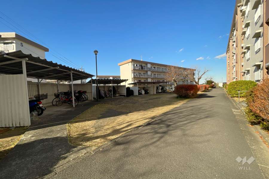 駐輪場・バイク置場　