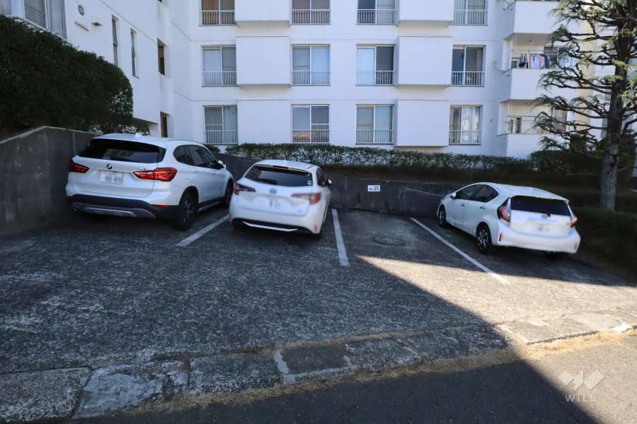 敷地内駐車場（屋外平面式）