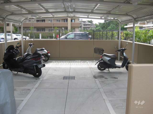 バイク置き場
