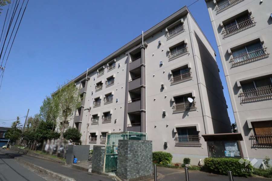 平住宅１号棟の外観（西側から）