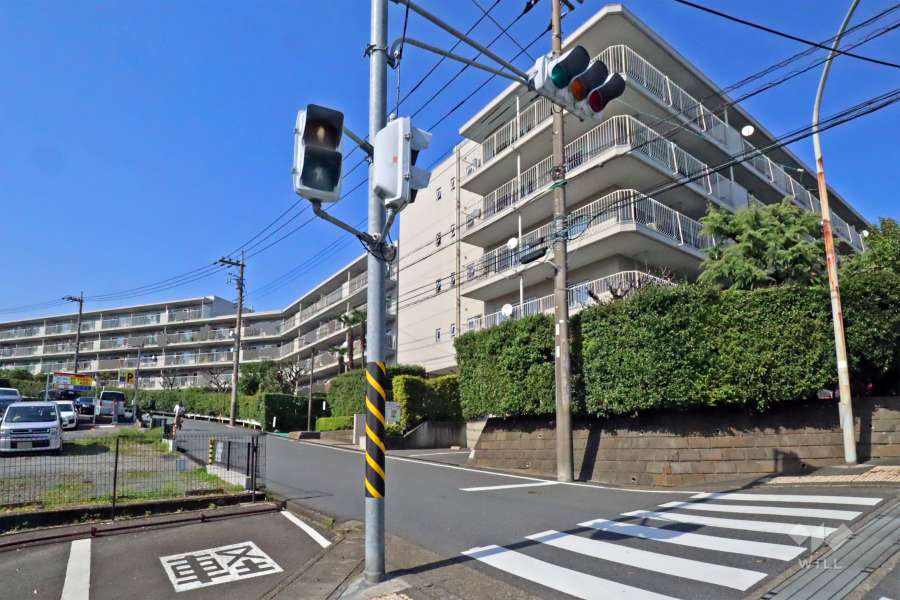 宮前平パームハウスB棟の外観(南側から)