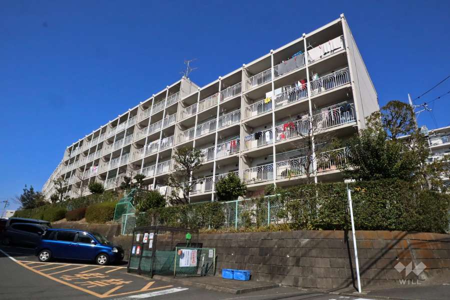 向ヶ丘遊園センチュリータウン７号棟の外観(南東側から)