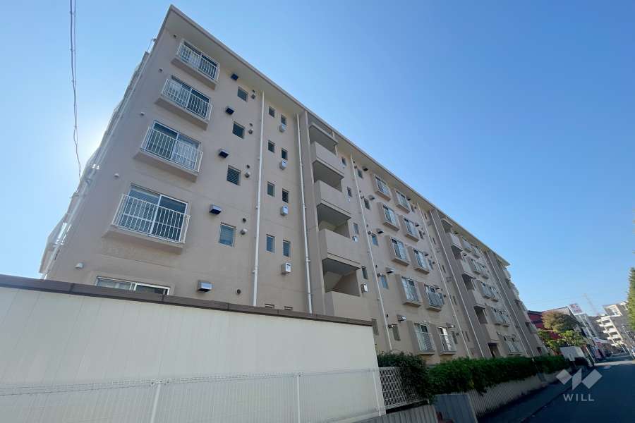 鷺沼メイプル1号棟の外観（北側から）　