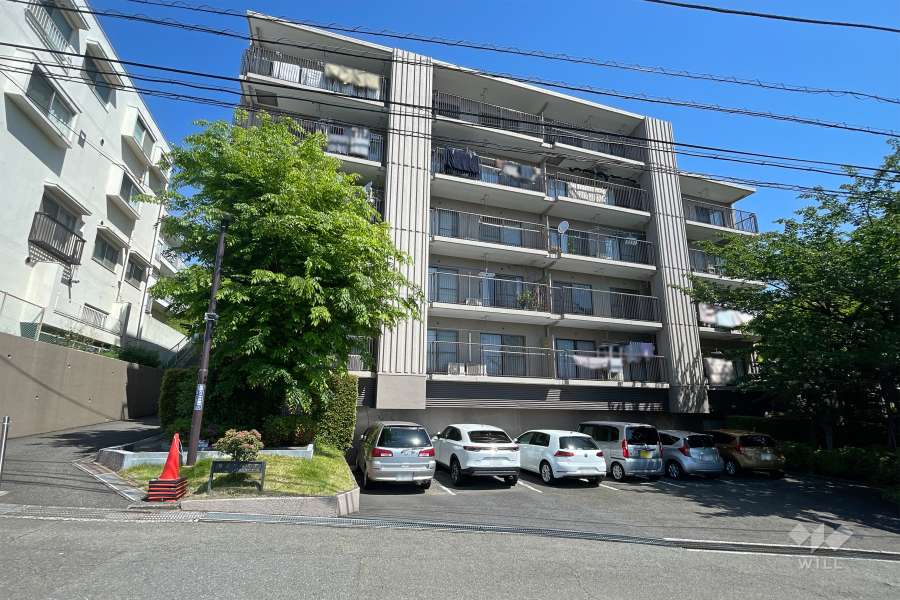 鷺沼カルミアの外観（南西側から）