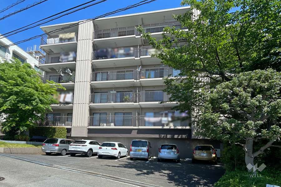 鷺沼カルミアの外観（南東側から）