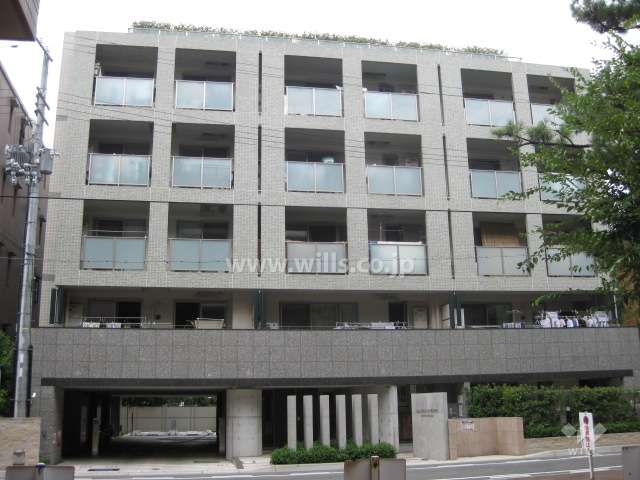 サクレセーヌ夙川の外観（南側から）