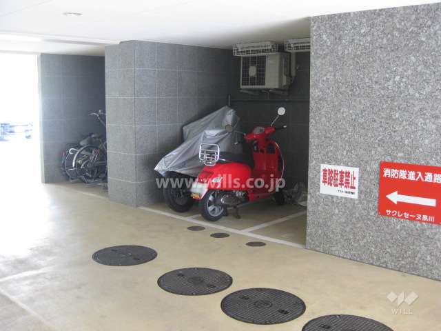 バイク置き場