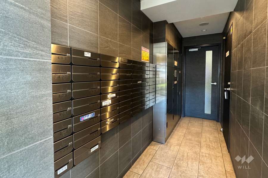 宅配ボックスと共用ポスト