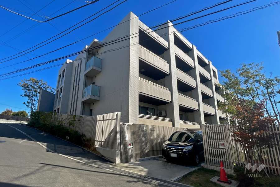 ディアスタ鷺沼の外観（南西側から）