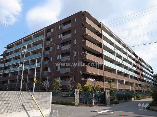 ガーデンヒルズ甲子園口の外観（南西側から）