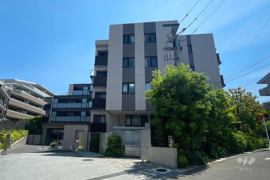 プラウド鷺沼テラスの外観（北側から）