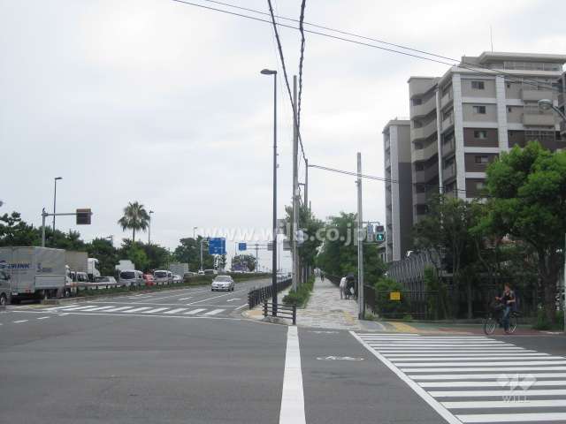 マンション北側の街並み。