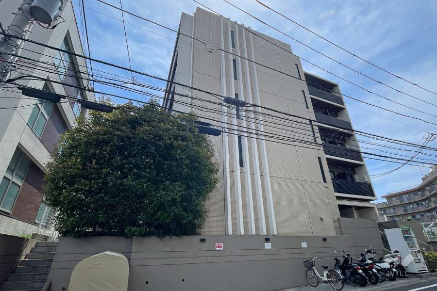 LEXE鷺沼の外観（北東側から）