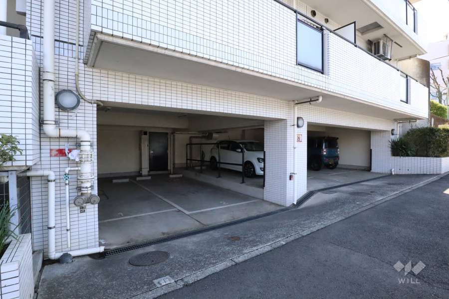 敷地内駐車場（屋内平面式）