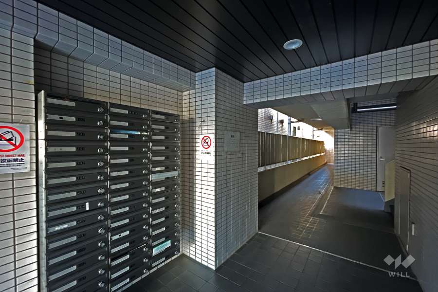 エントランスホール