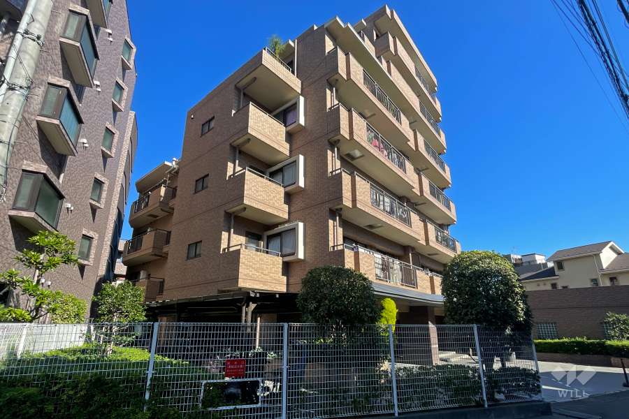 朝日クレスパリオ溝の口の外観（南西側から）