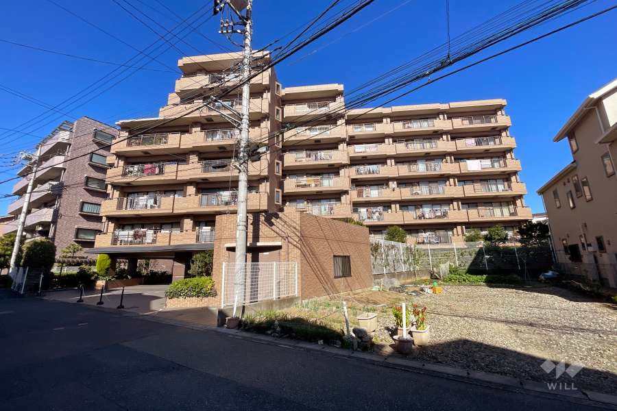 朝日クレスパリオ溝の口の外観（南東側から）