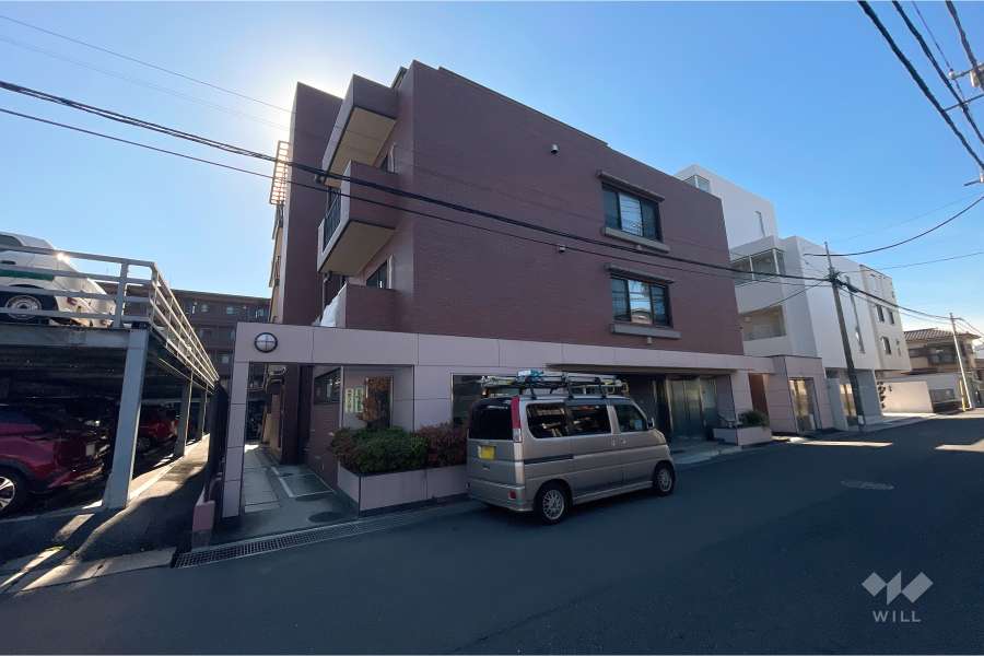 フローレンスパレス久地の外観（北東側から）