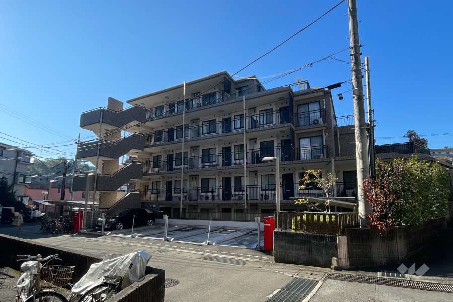 プリンスハイツ梶ヶ谷の外観（北側から）