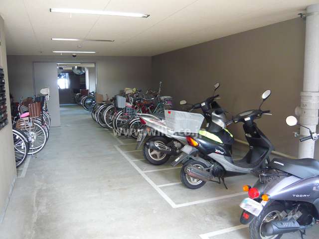 駐輪場・バイク置き場