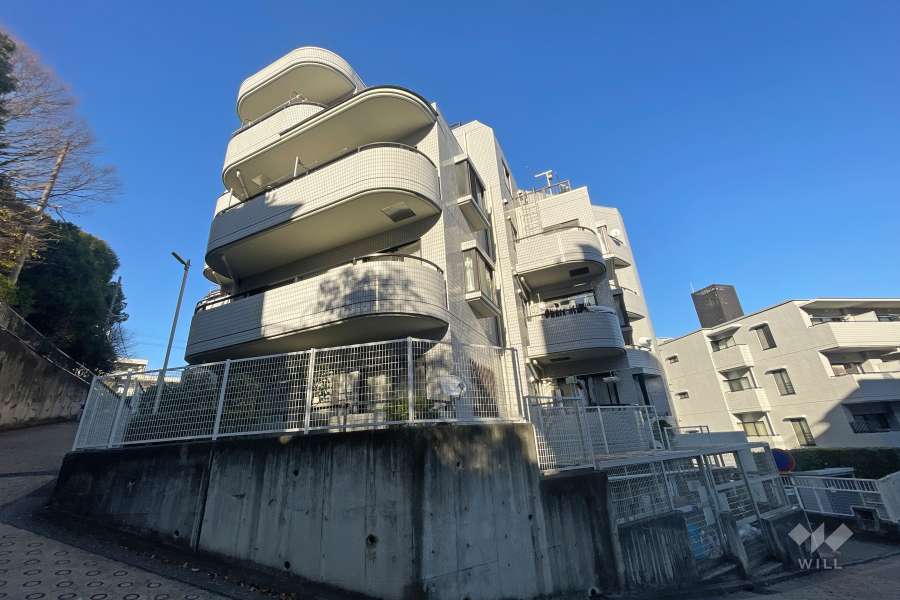 ニューウェルテラス第３日吉の外観（南西側から）