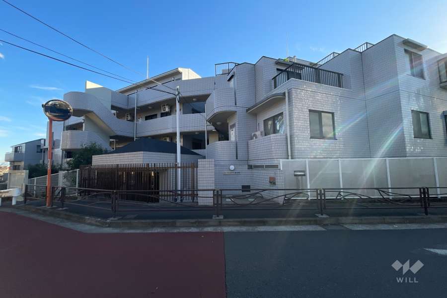 ニューウェルテラス第３日吉の外観（北西側から）