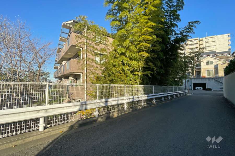 ガーデンアベニュー日吉の外観（南西側から）