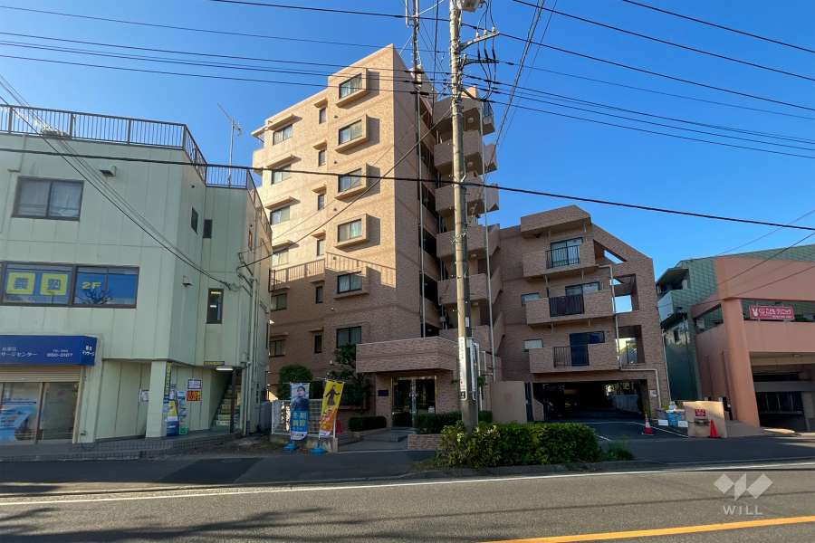 久地サンハイツの外観（北東側から）