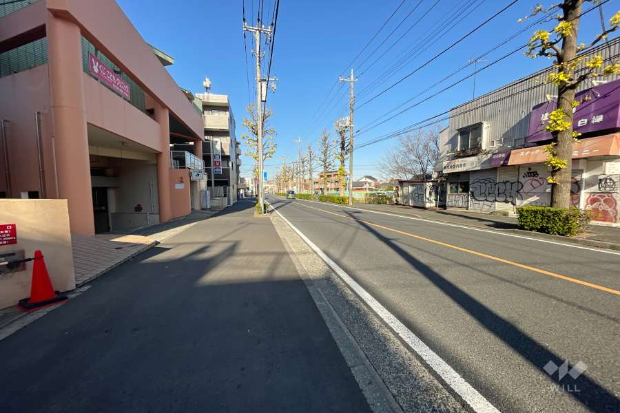 敷地北東側の前面道路　