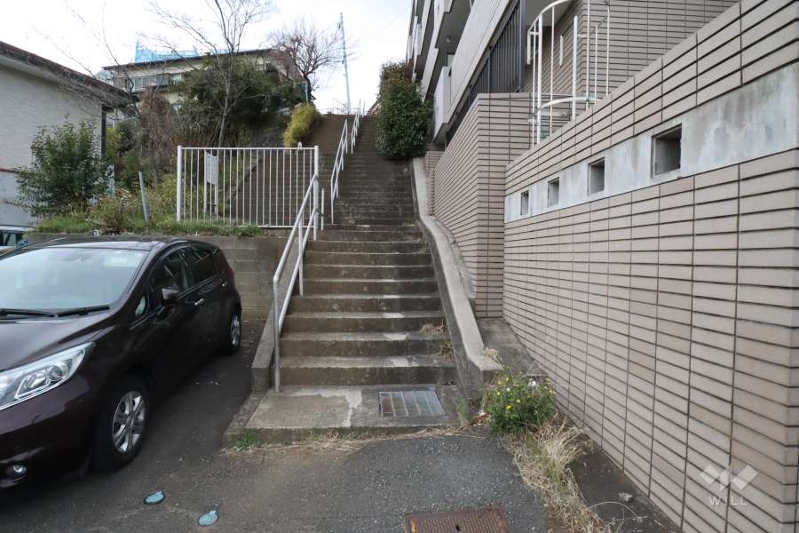 敷地南西側の前面道路　