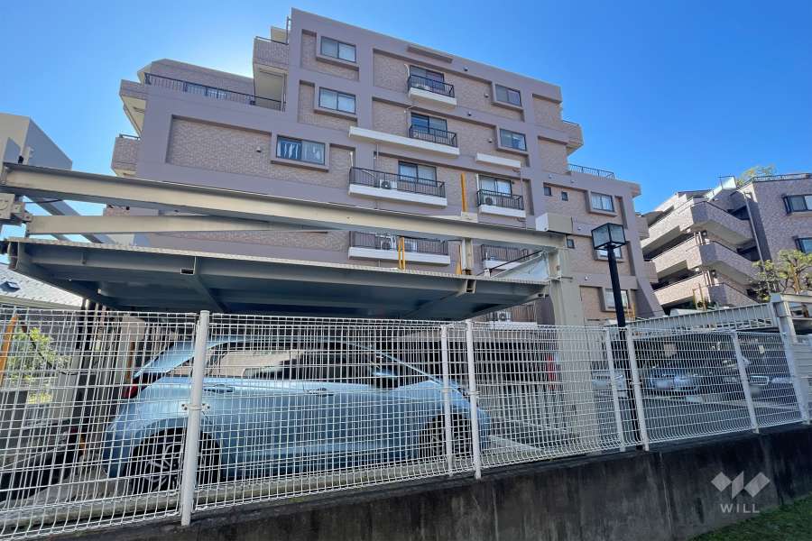 クレッセント二子多摩川2の外観(北東側から）