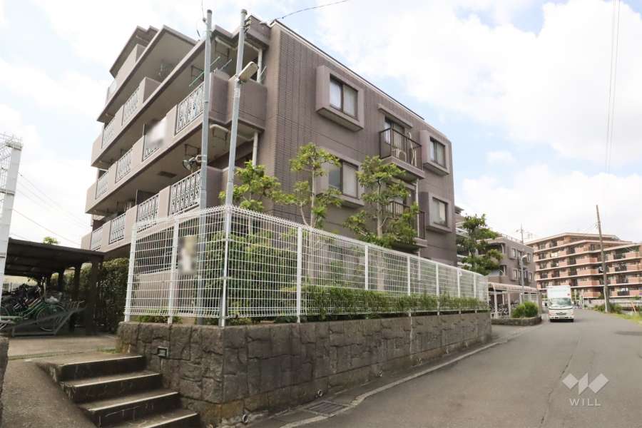 フローレンスパレス多摩川緑地の外観(北東側から)