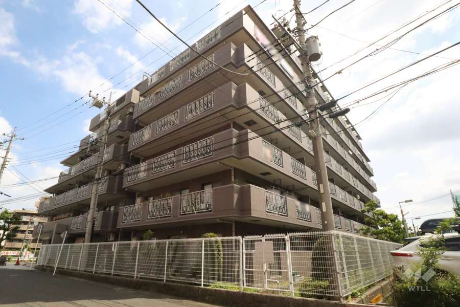 フローレンスパレス多摩川緑地の外観(南西側から)