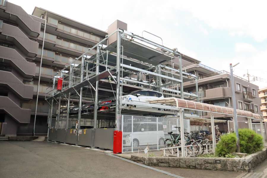 敷地内駐車場（屋外機械式）