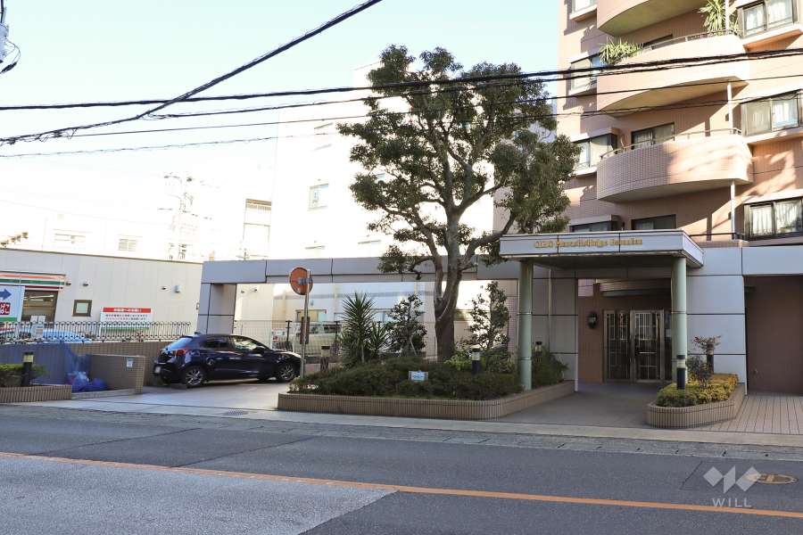 駐車場の出入り口