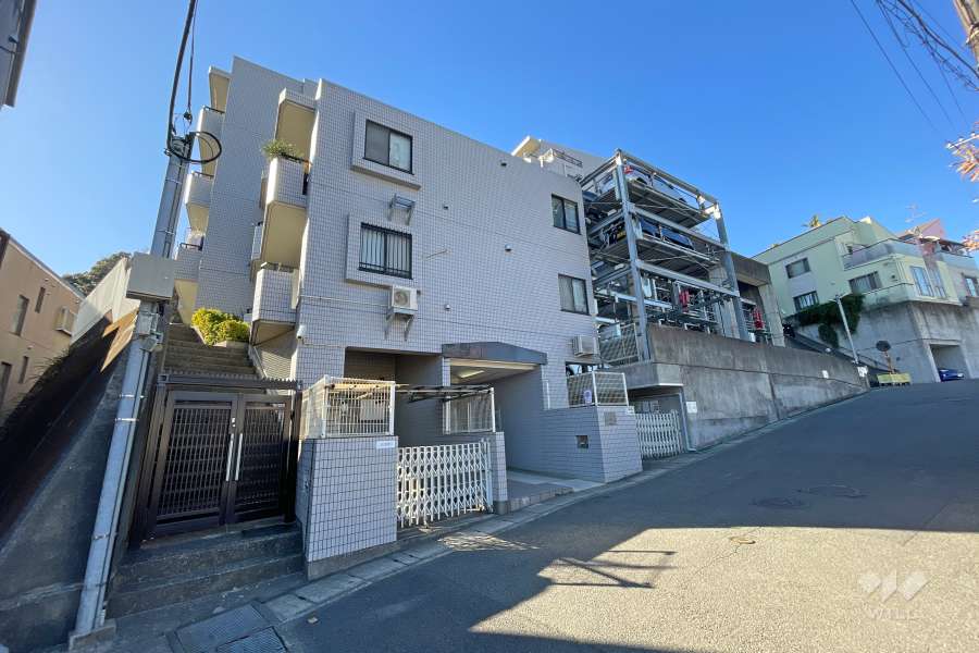 ニューウェルテラス元住吉の外観（南西側から）