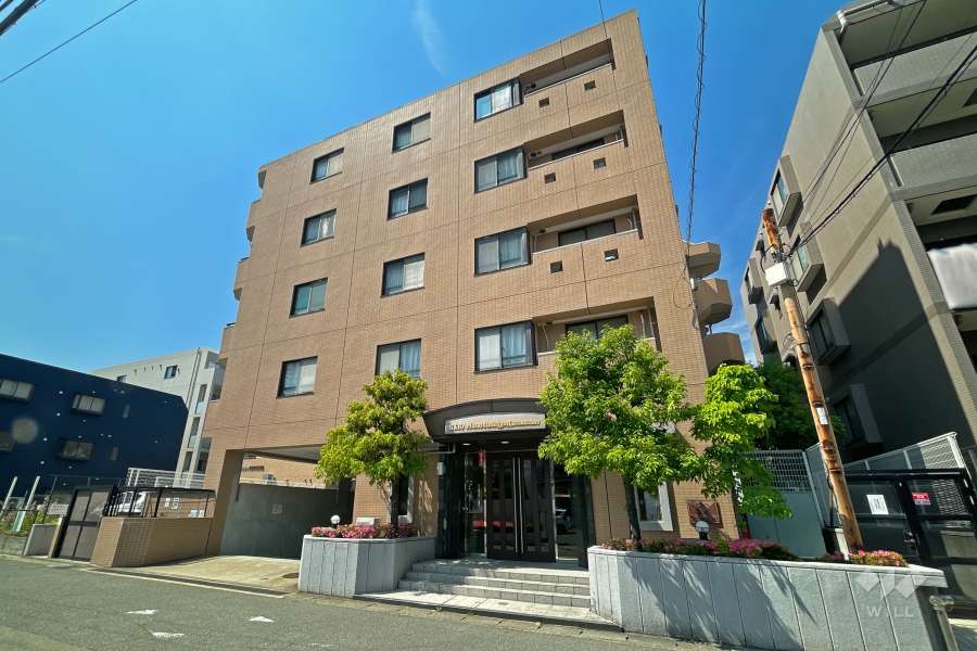 クリオ武蔵新城七番館の外観（南東側から）