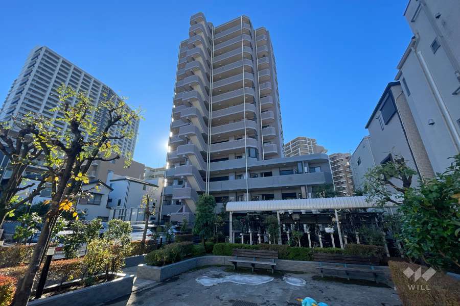 ルネサンスフォルム溝の口の外観（北西側から）　