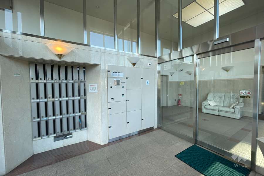 共用ポストと宅配ボックス